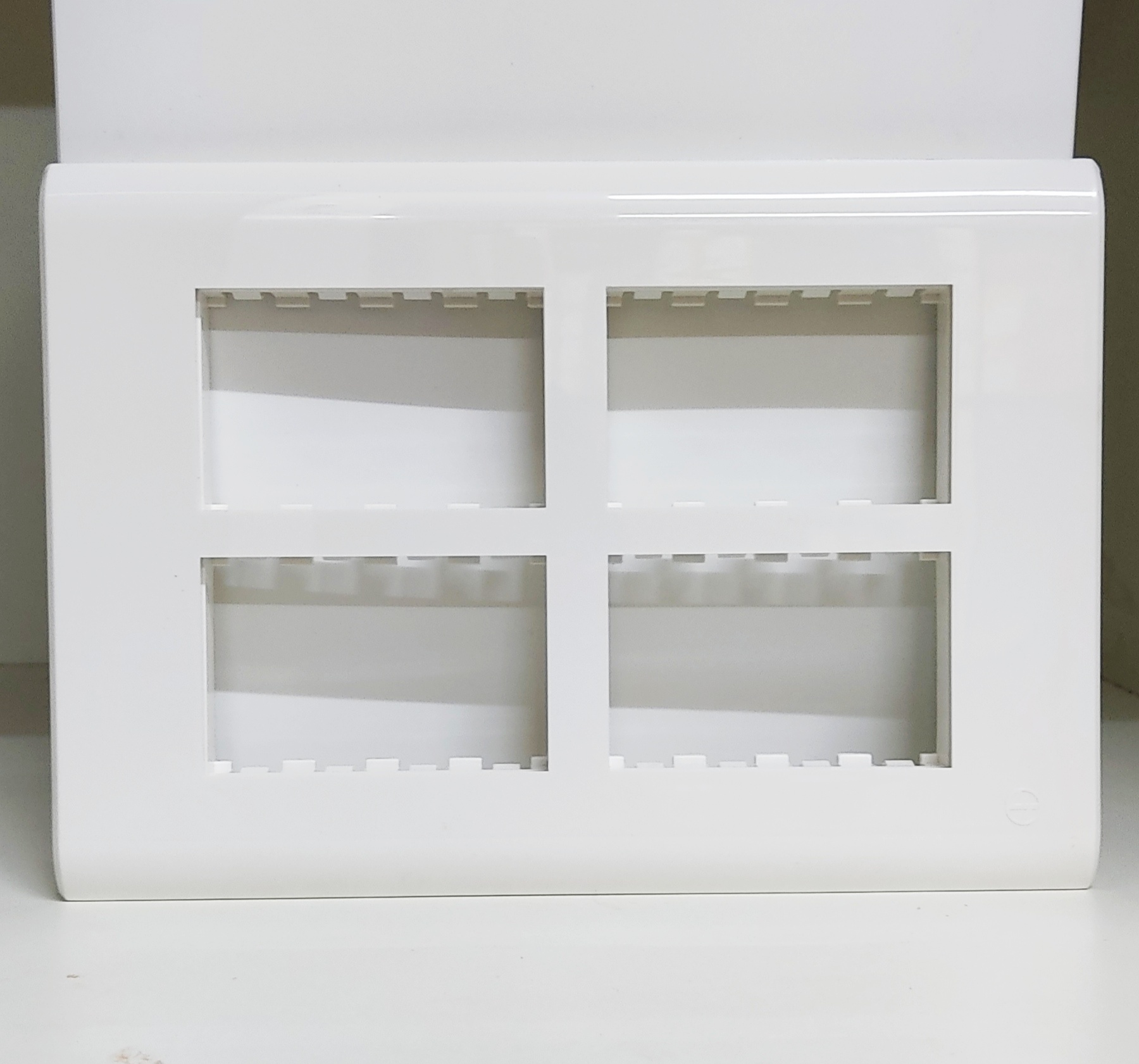 16 Module, Cover Plate with Base Frame, L&T ORIS - White
