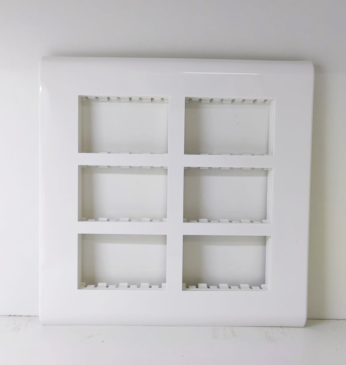 24 Module, Cover Plate with Base Frame, L&T ORIS - White